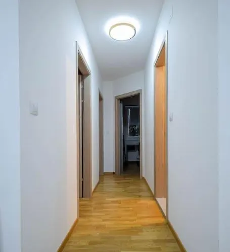 Apartment Peaceful And Calm Skopje