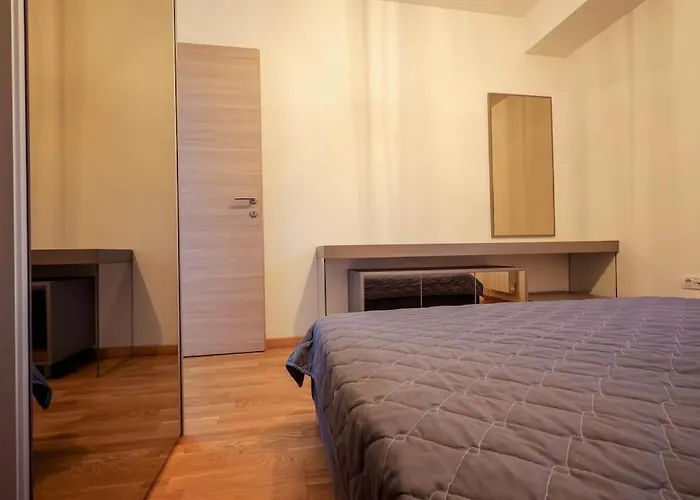 Peaceful And Calm Apartment *