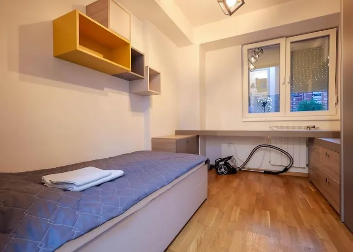 Peaceful And Calm Apartment *